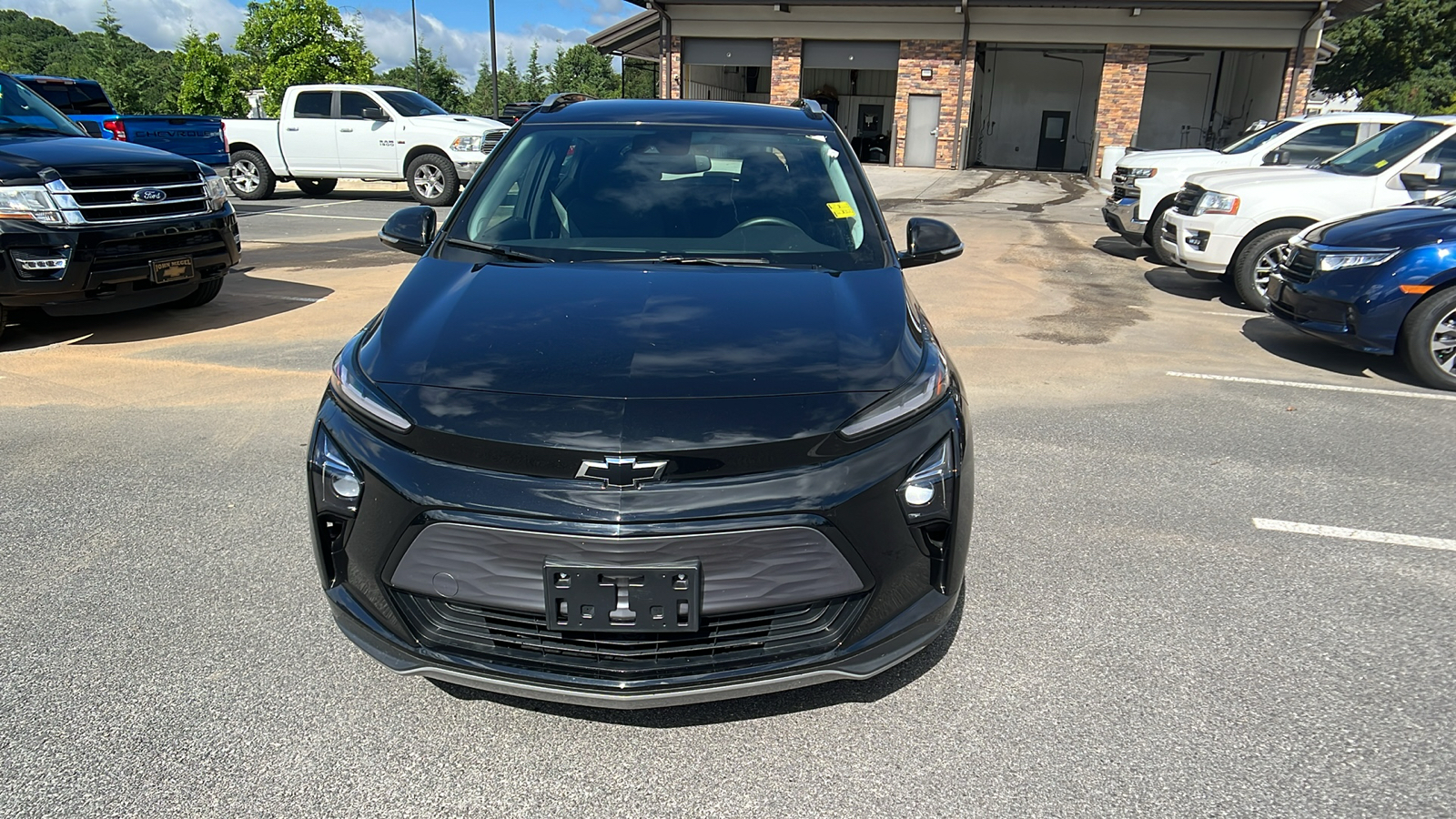 2023 Chevrolet Bolt EUV LT 3