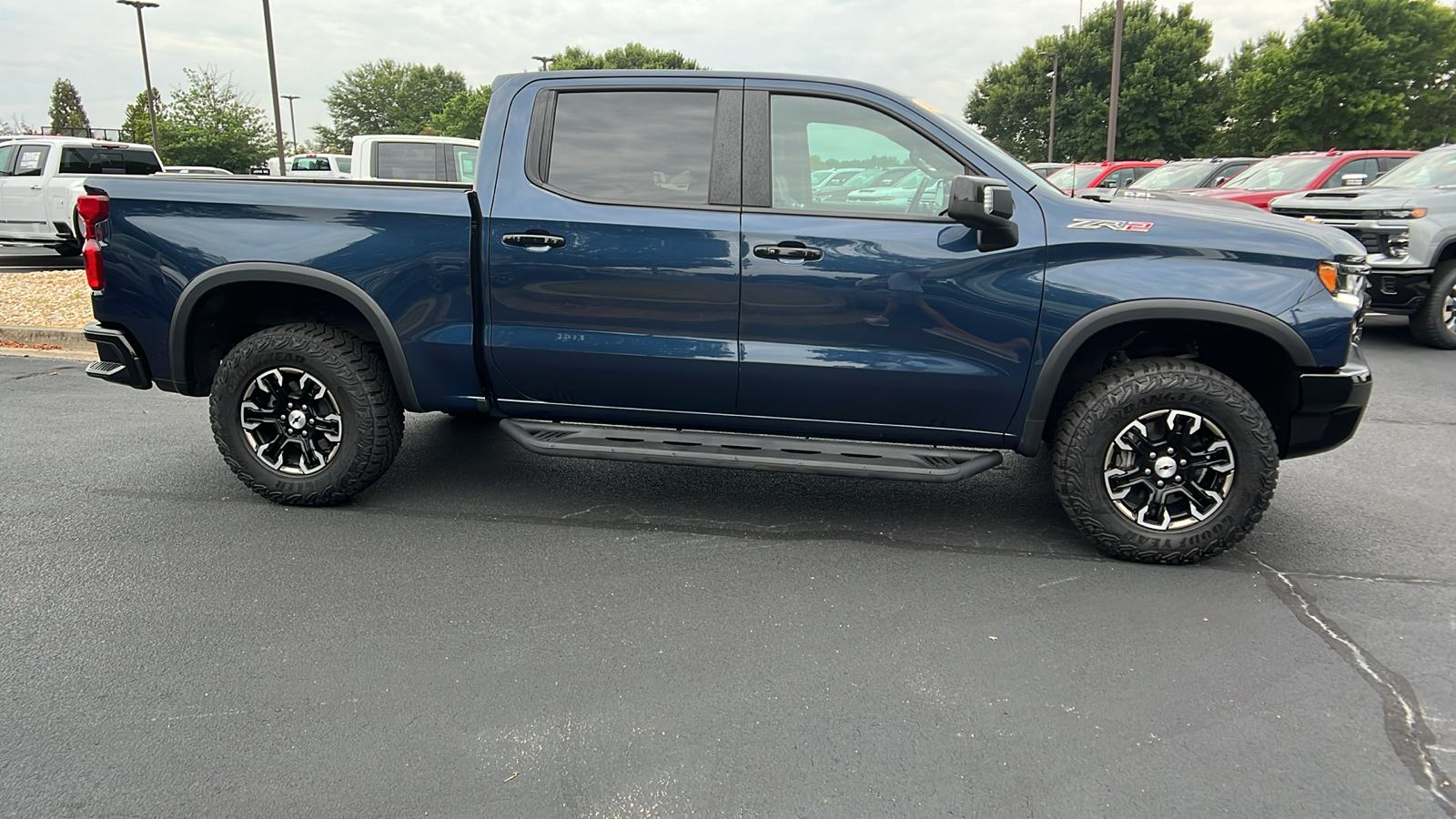 2022 Chevrolet Silverado 1500 ZR2 5