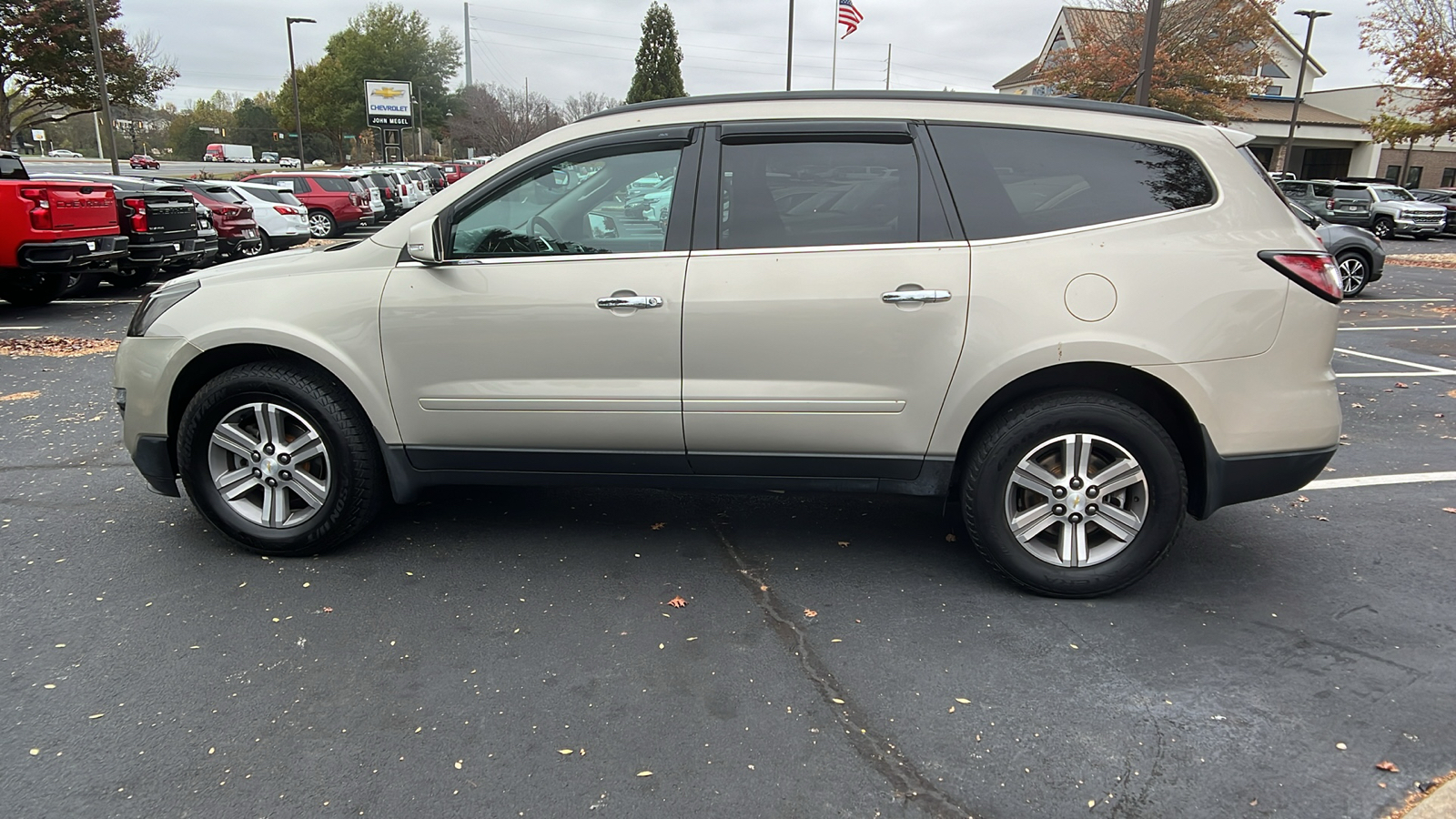 2015 Chevrolet Traverse LT 9