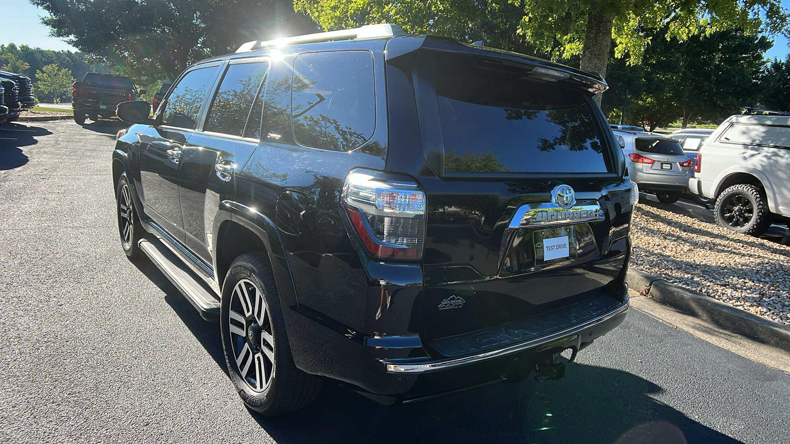 2019 Toyota 4Runner Limited 8