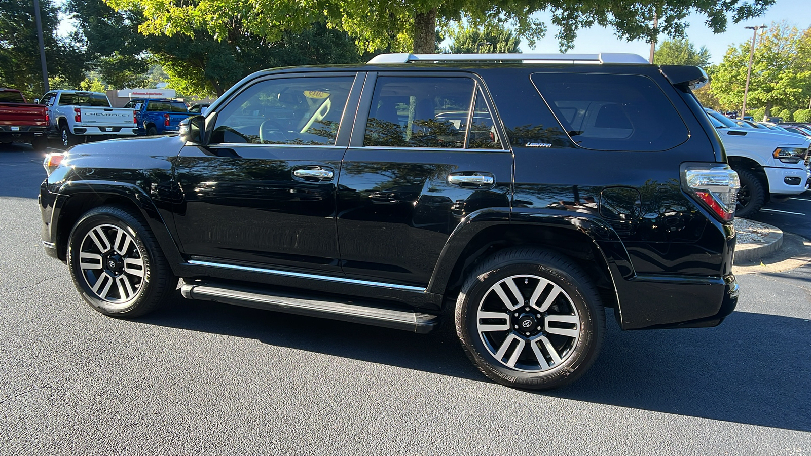 2019 Toyota 4Runner Limited 9