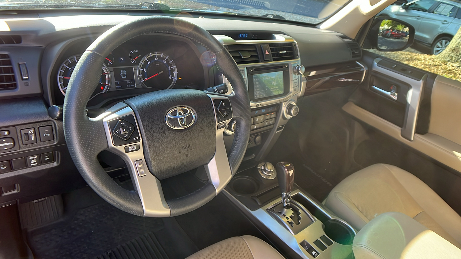 2019 Toyota 4Runner Limited 21