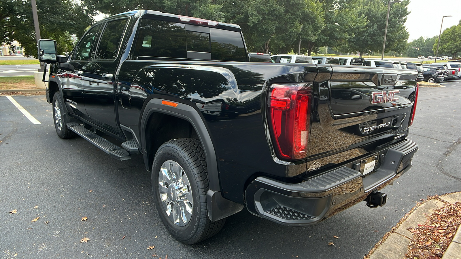 2022 GMC Sierra 3500HD Denali 8