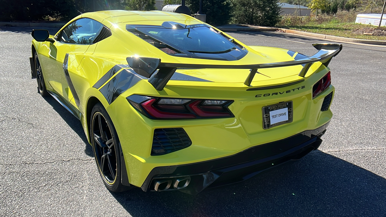 2023 Chevrolet Corvette 2LT 8