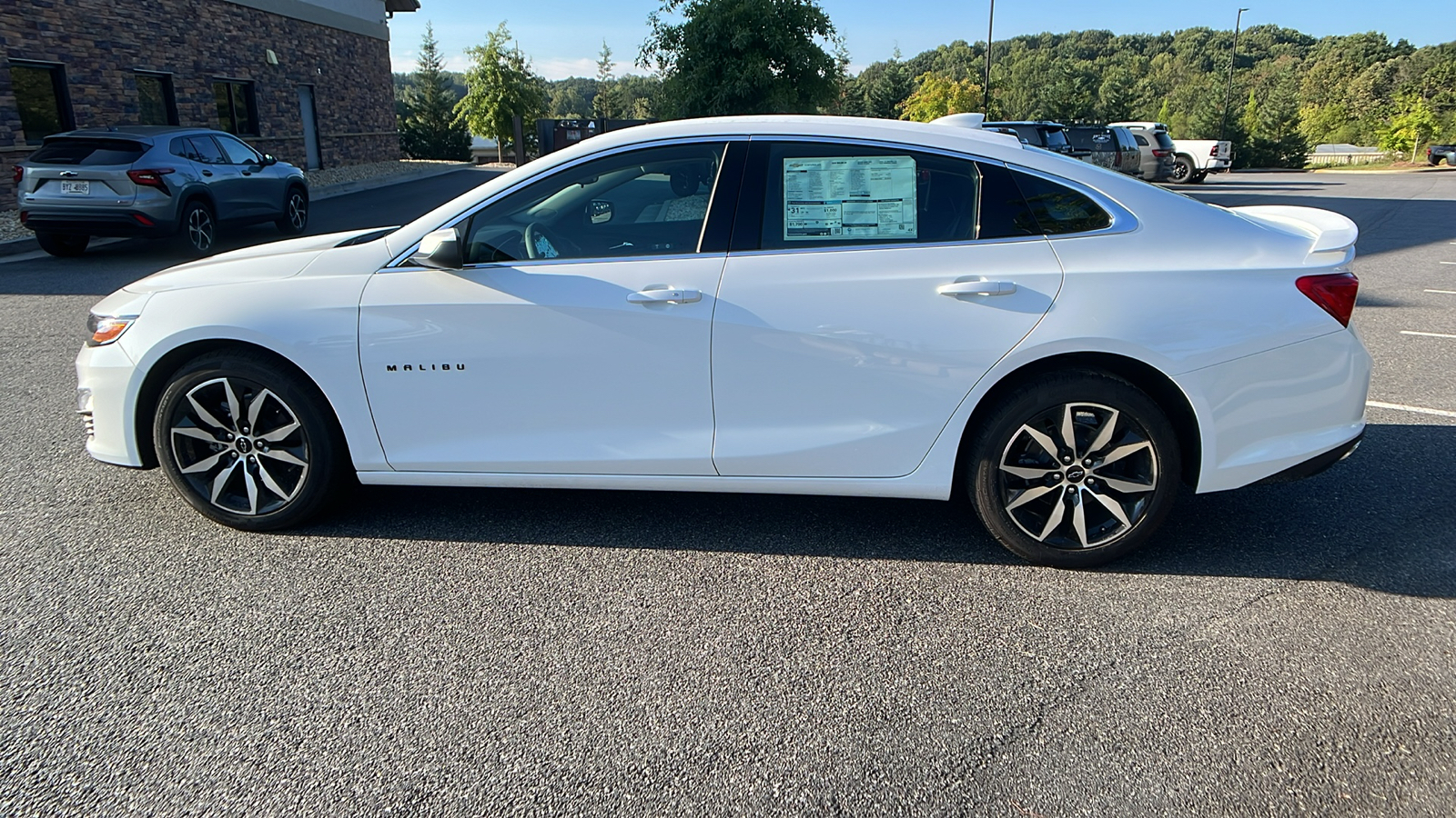 2025 Chevrolet Malibu RS 8