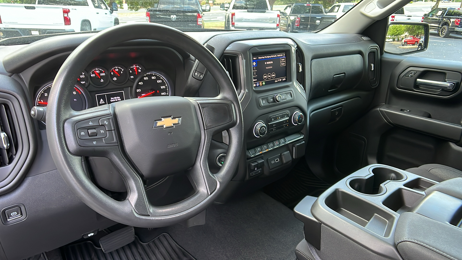 2023 Chevrolet Silverado 1500 Custom 19