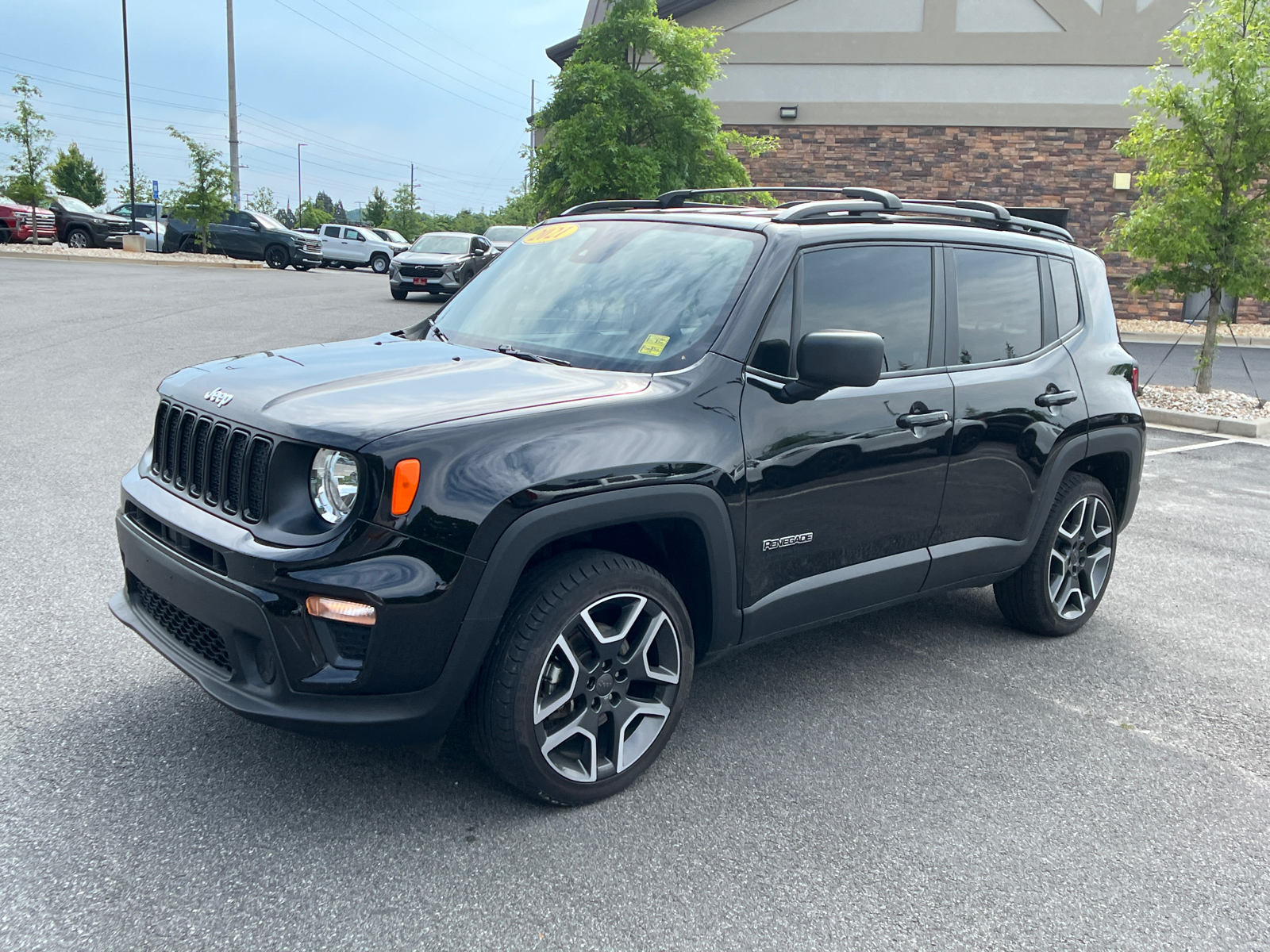 2021 Jeep Renegade Jeepster 1