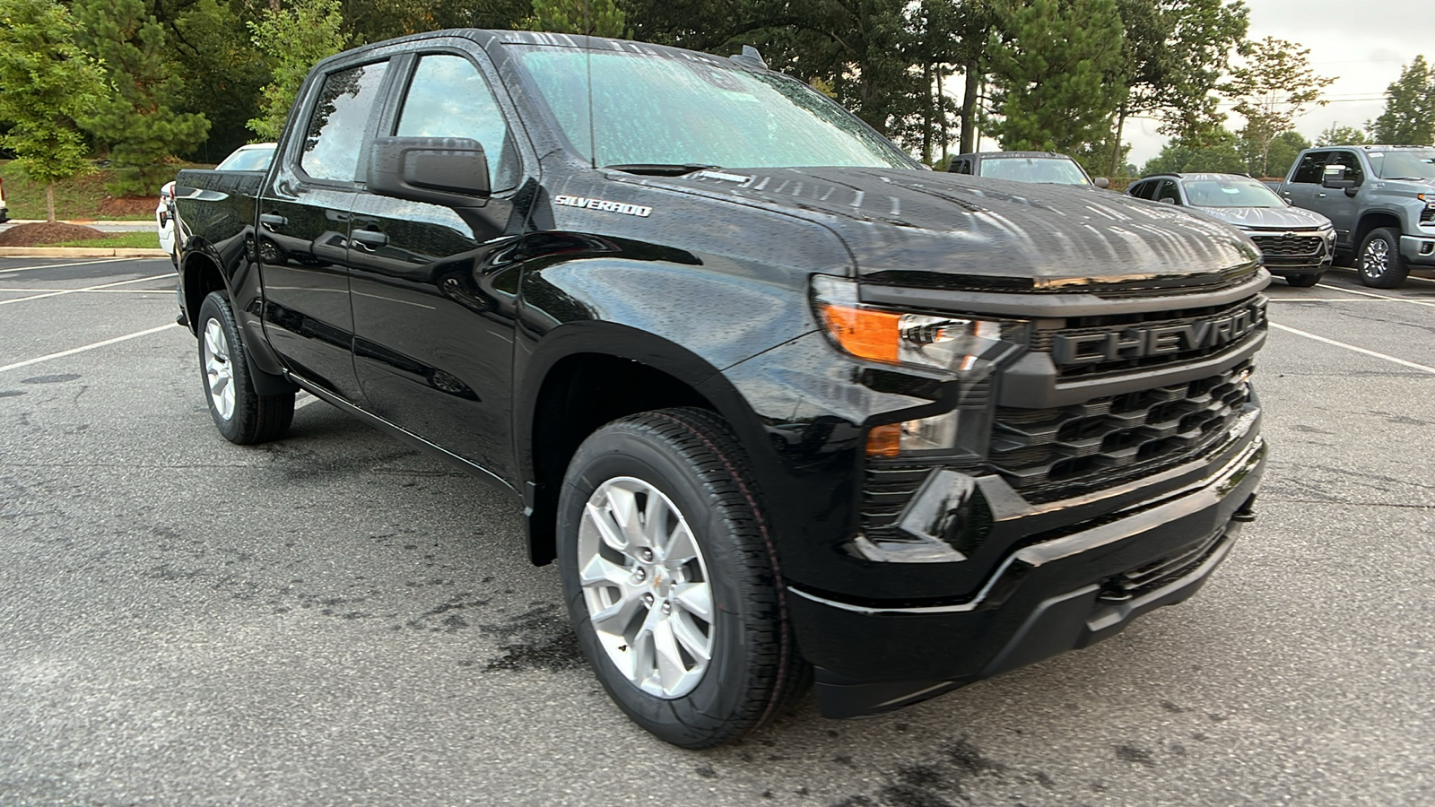 2024 Chevrolet Silverado 1500 Custom 4