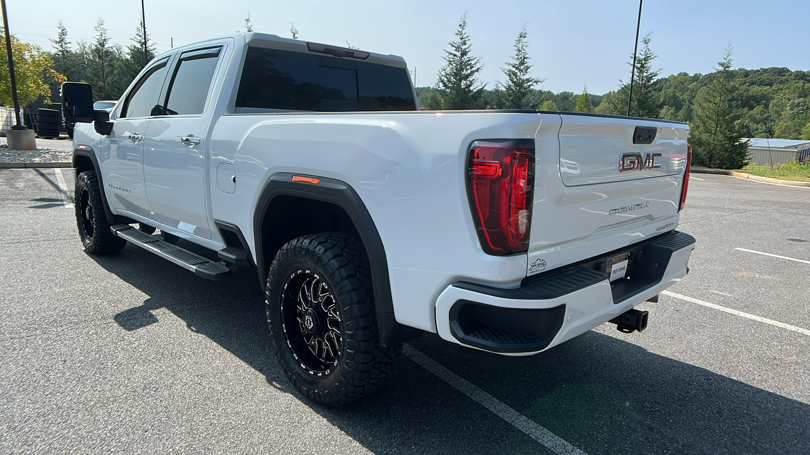 2020 GMC Sierra 2500HD Denali 8