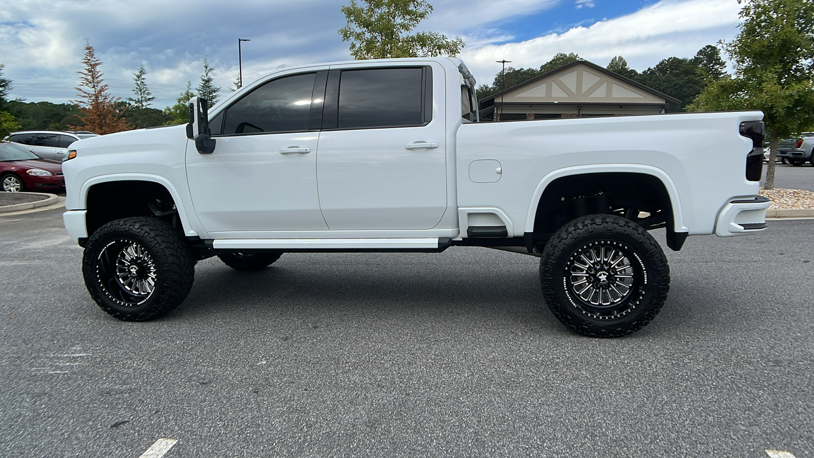 2024 Chevrolet Silverado 2500HD LTZ 9