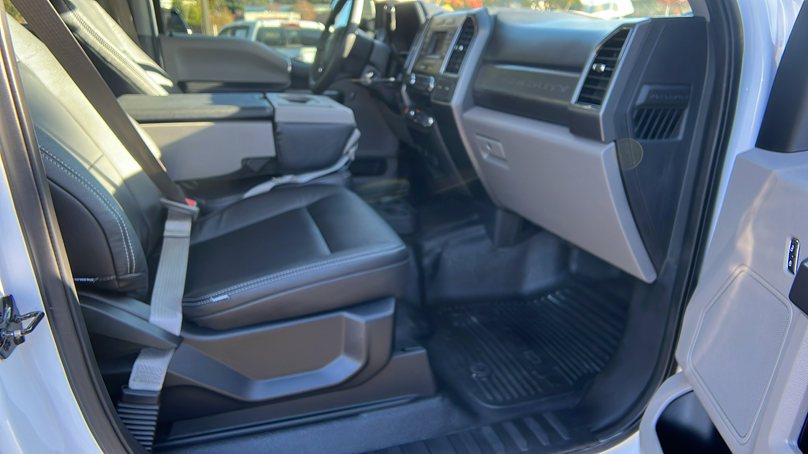 2019 Ford F-250 Super Duty XL 16