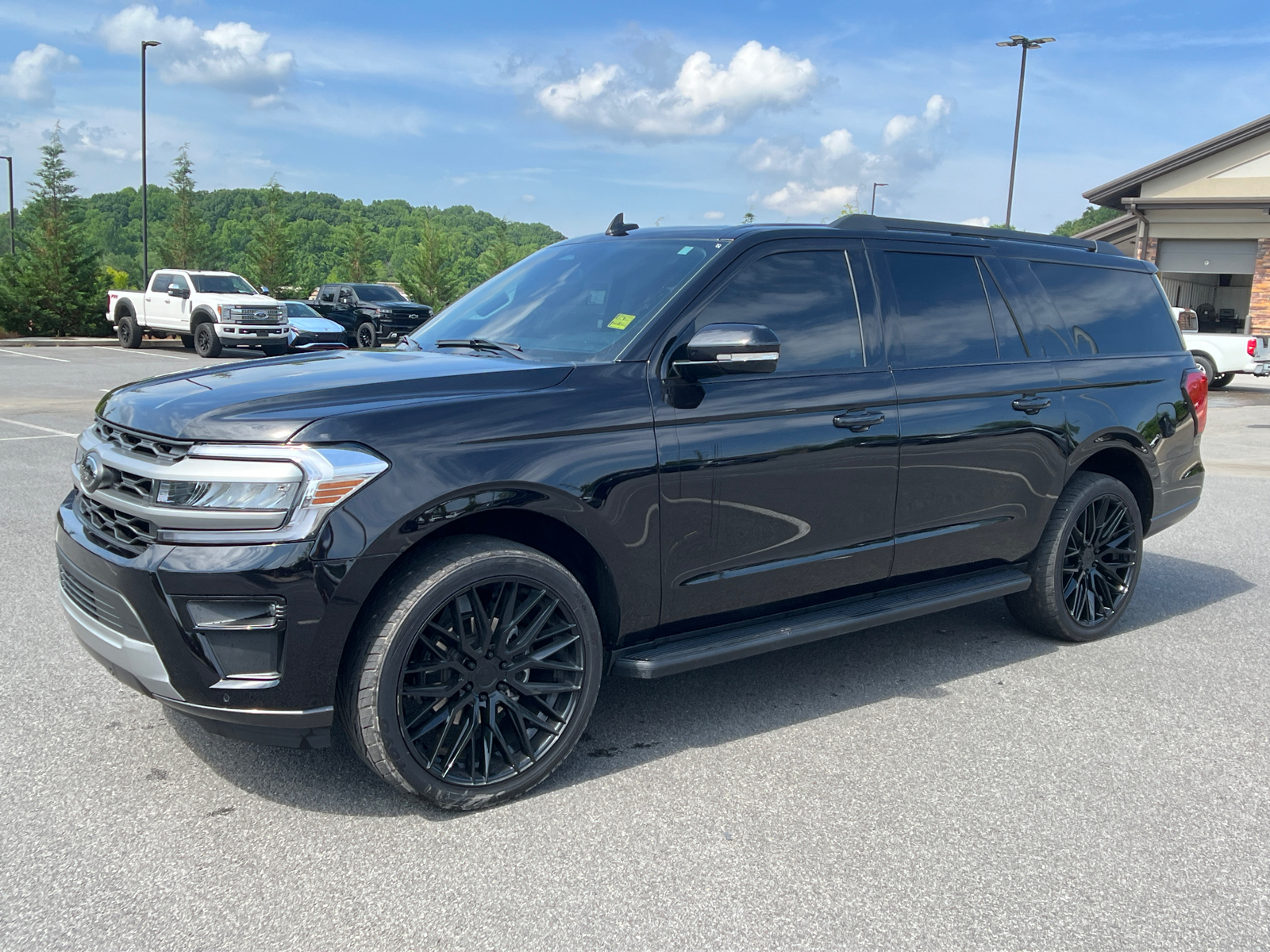 2024 Ford Expedition Max XLT 1