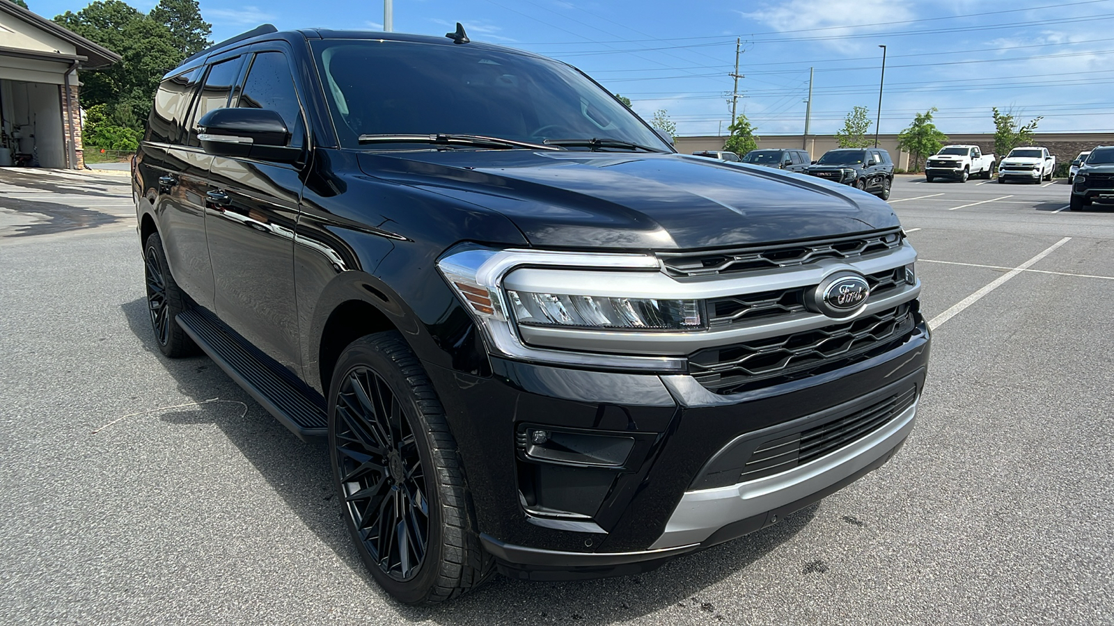2024 Ford Expedition Max XLT 3