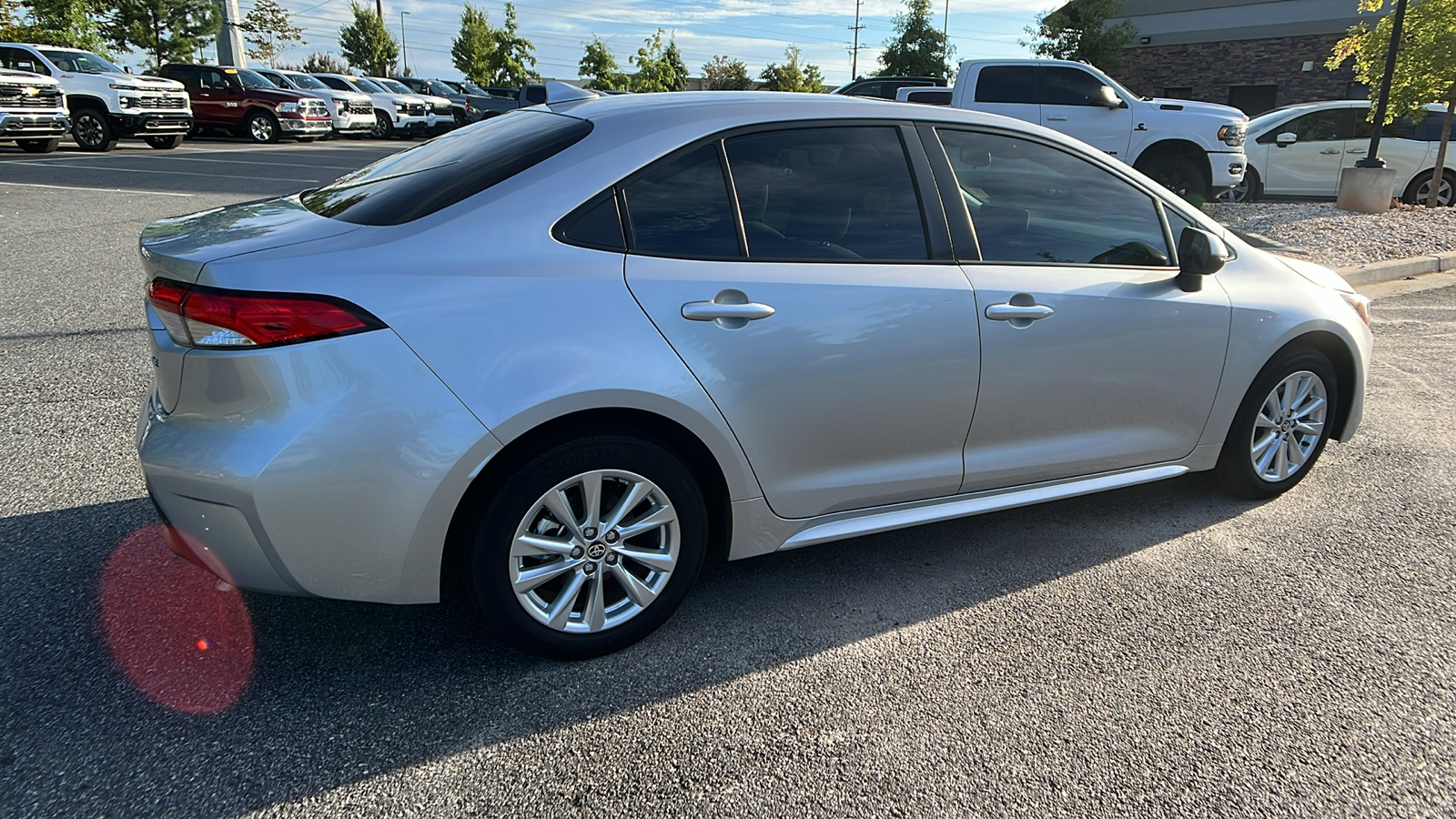 2023 Toyota Corolla LE 6