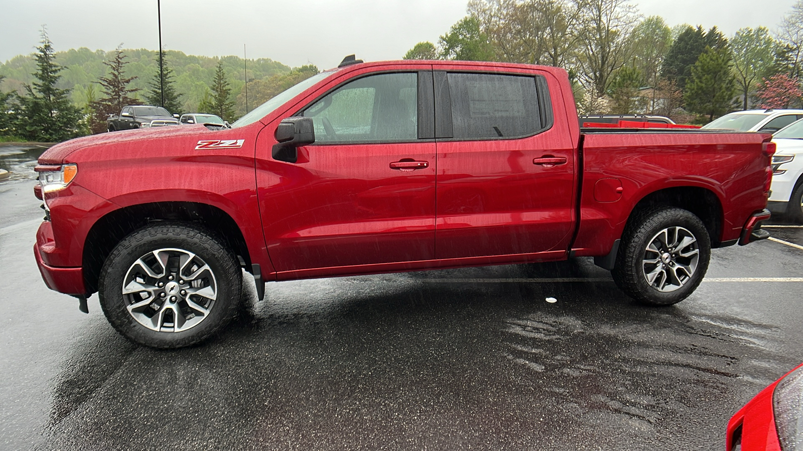 2024 Chevrolet Silverado 1500 RST 8