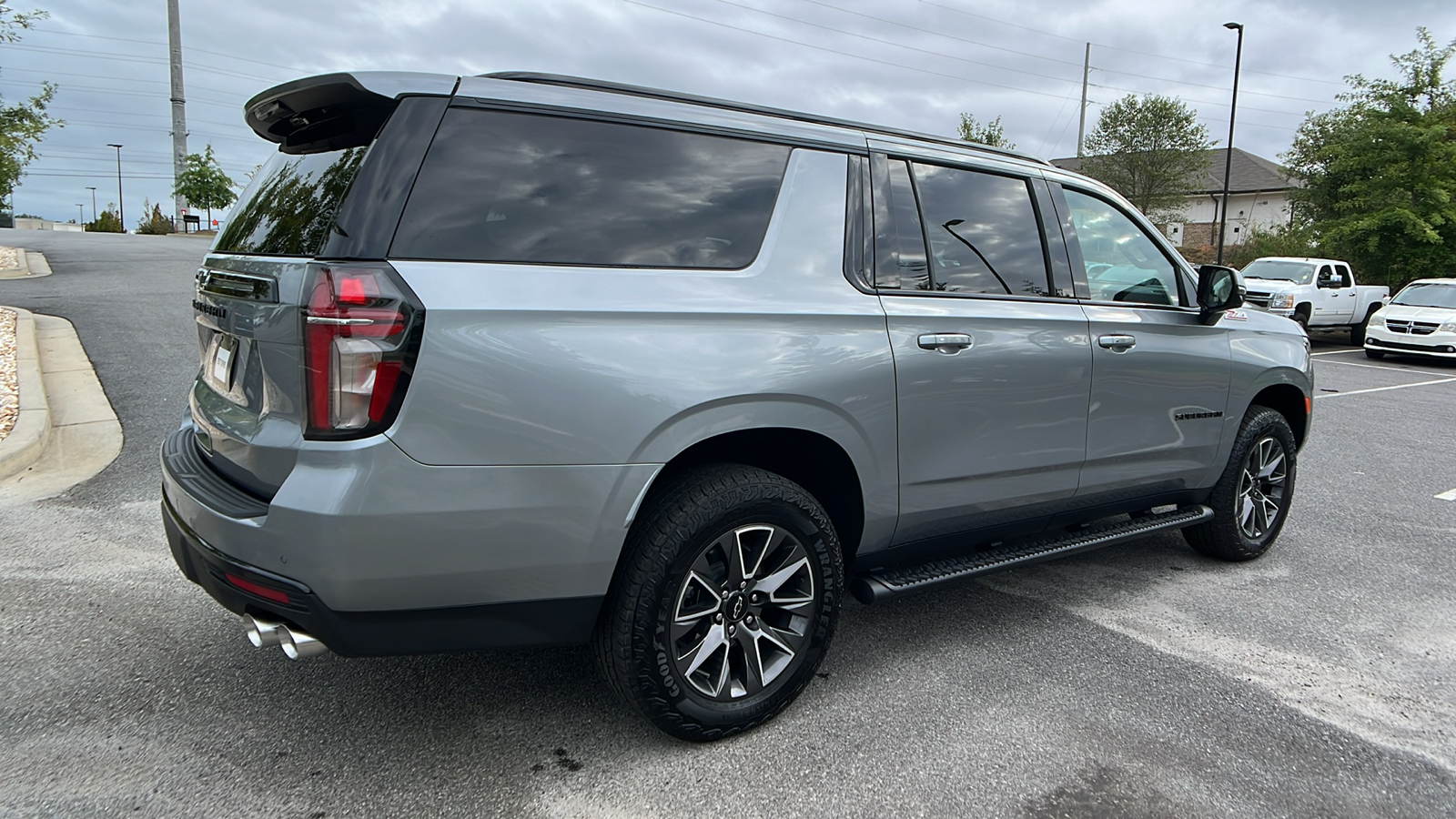 2024 Chevrolet Suburban Z71 6