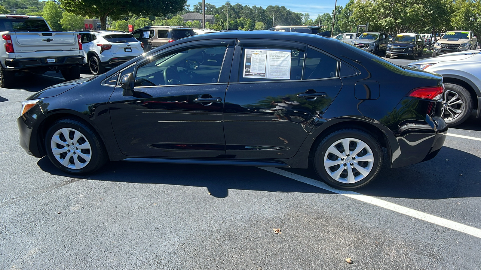 2023 Toyota Corolla Hybrid LE 8