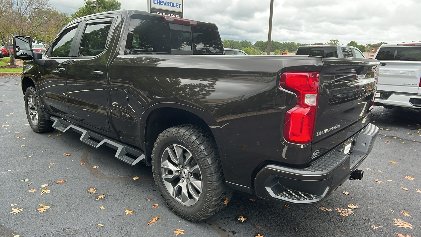 2020 Chevrolet Silverado 1500 RST 8