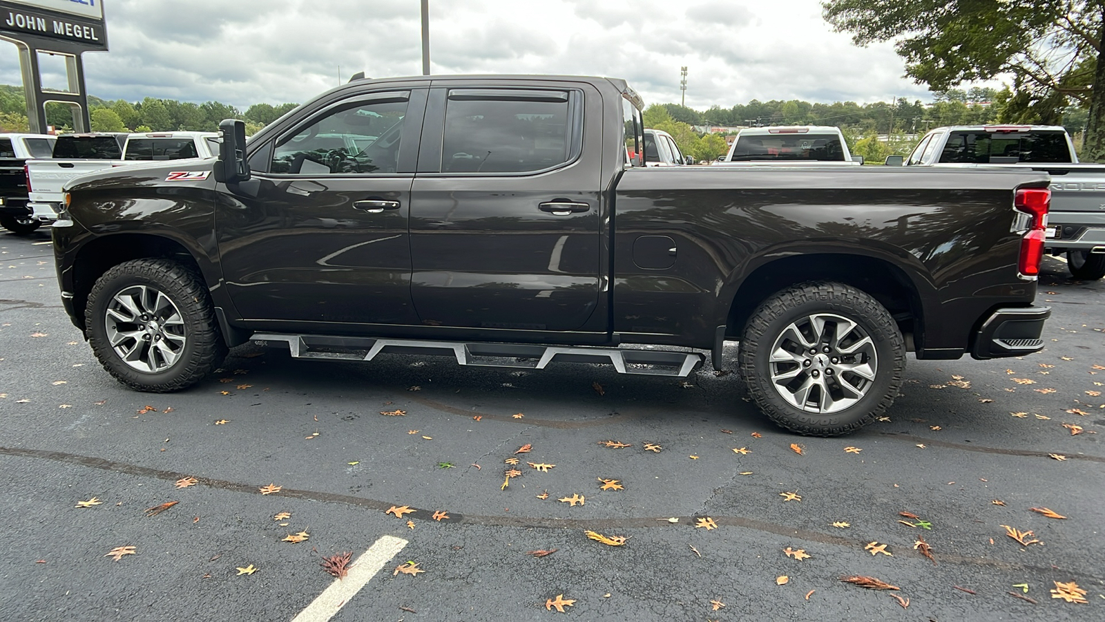 2020 Chevrolet Silverado 1500 RST 9