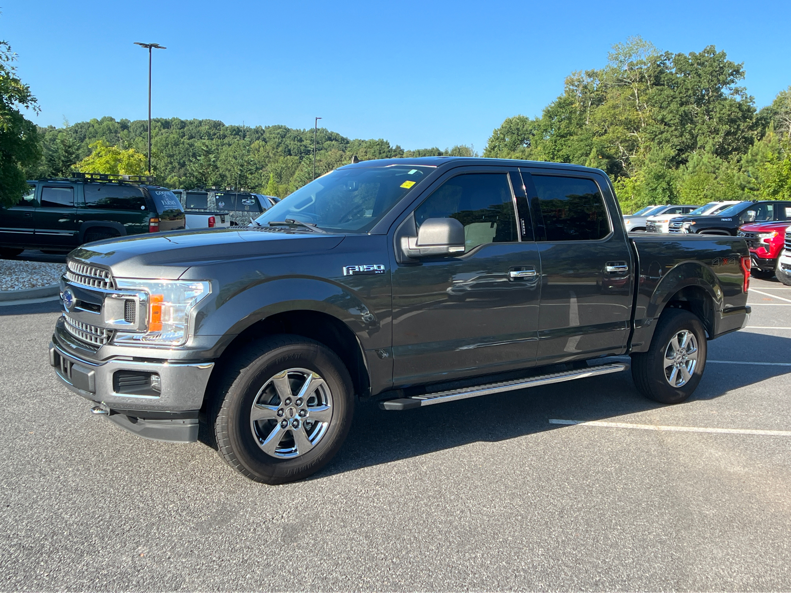 2019 Ford F-150 XLT 1