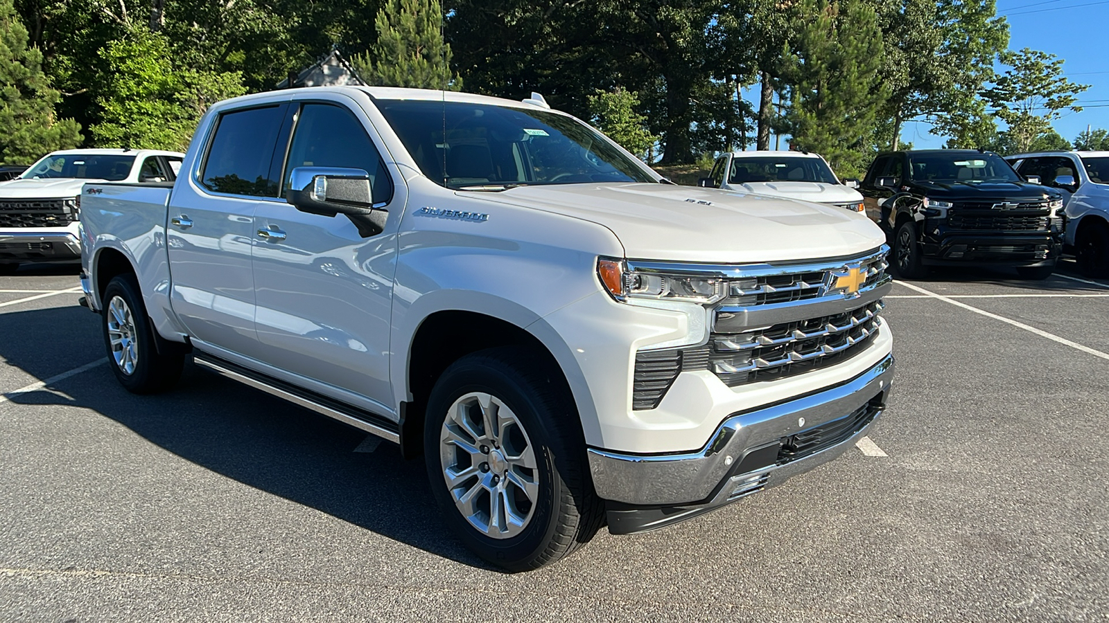 2024 Chevrolet Silverado 1500 LTZ 4