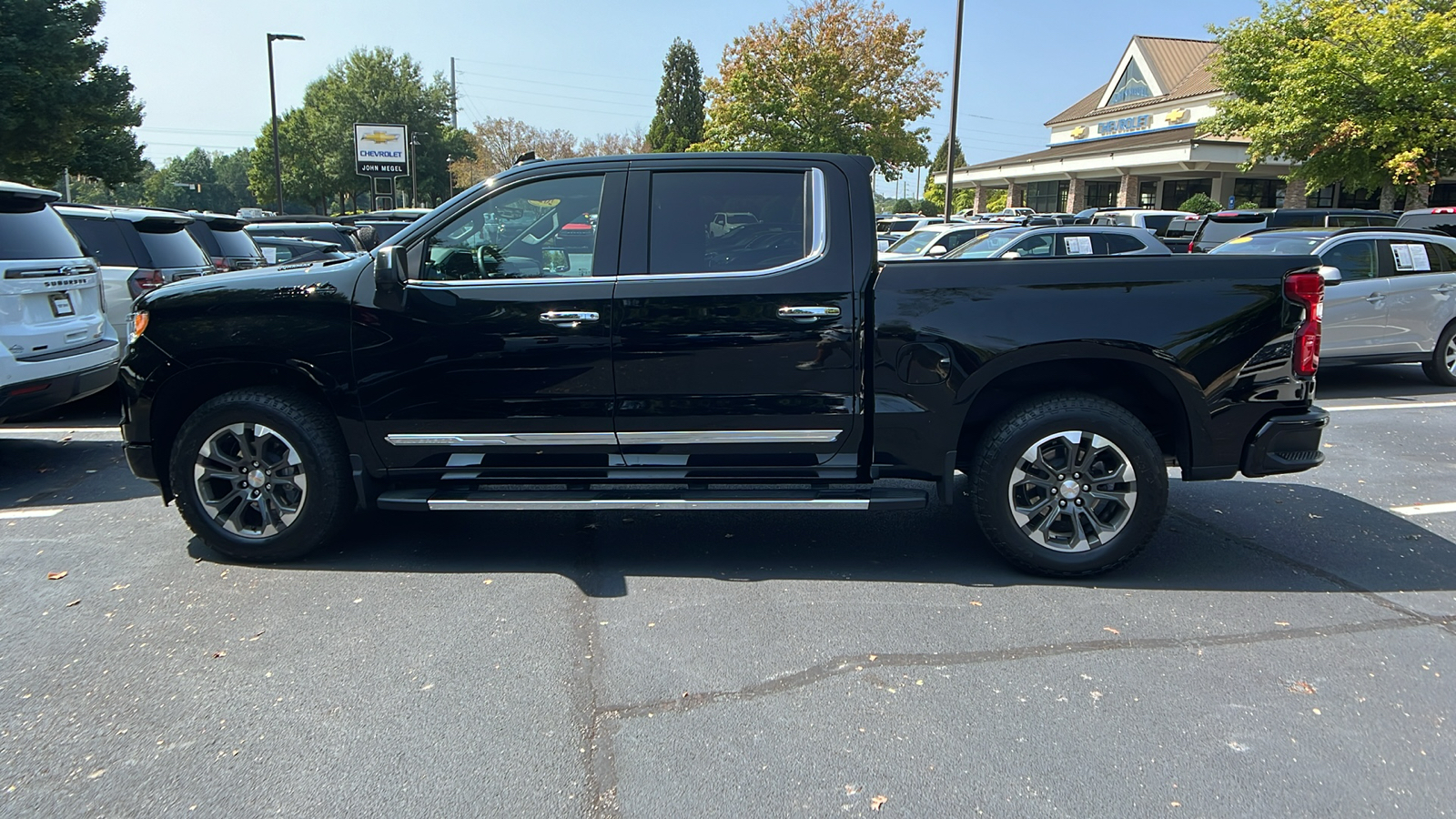 2024 Chevrolet Silverado 1500 High Country 9