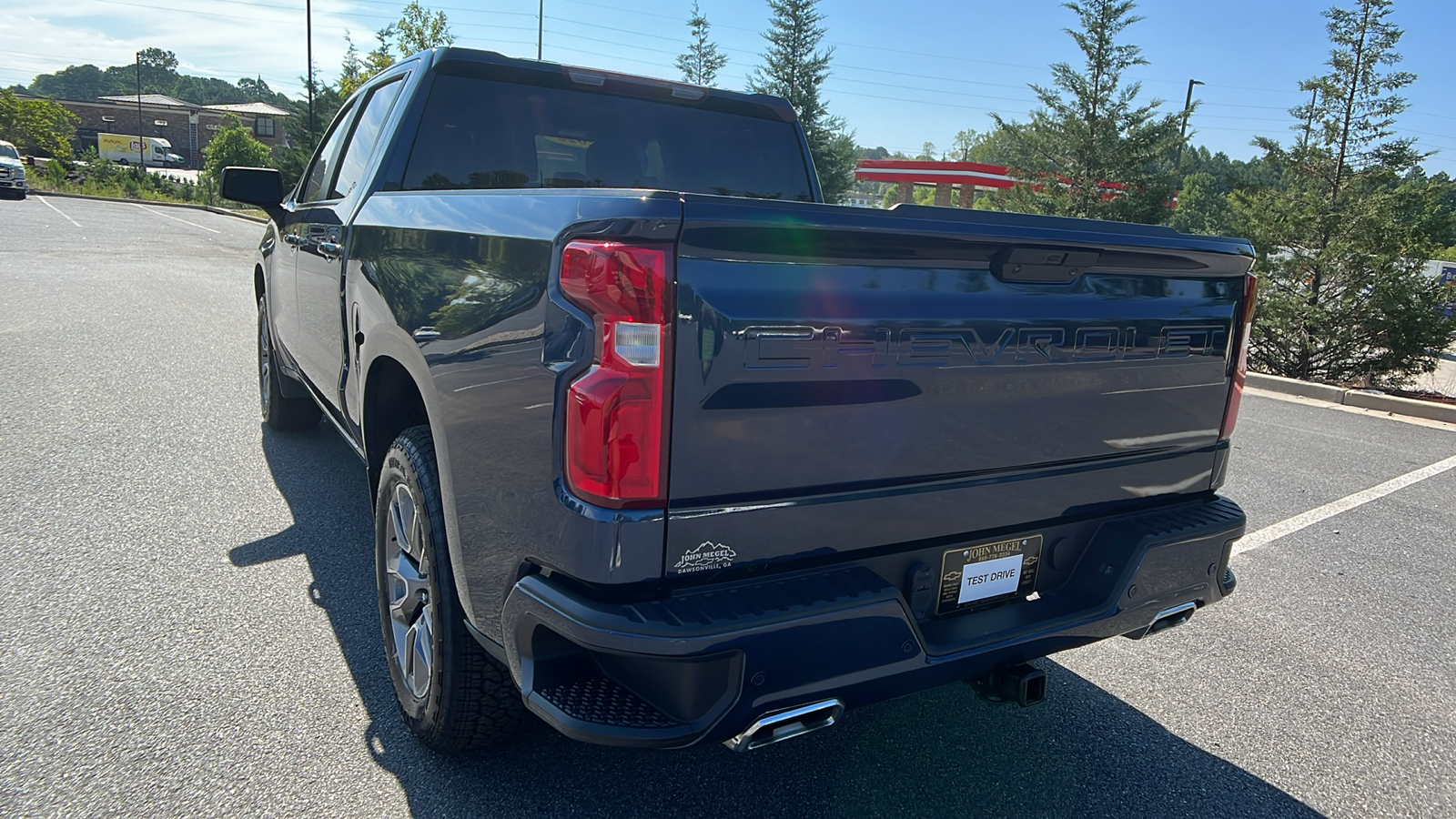 2022 Chevrolet Silverado 1500 LTD RST 8