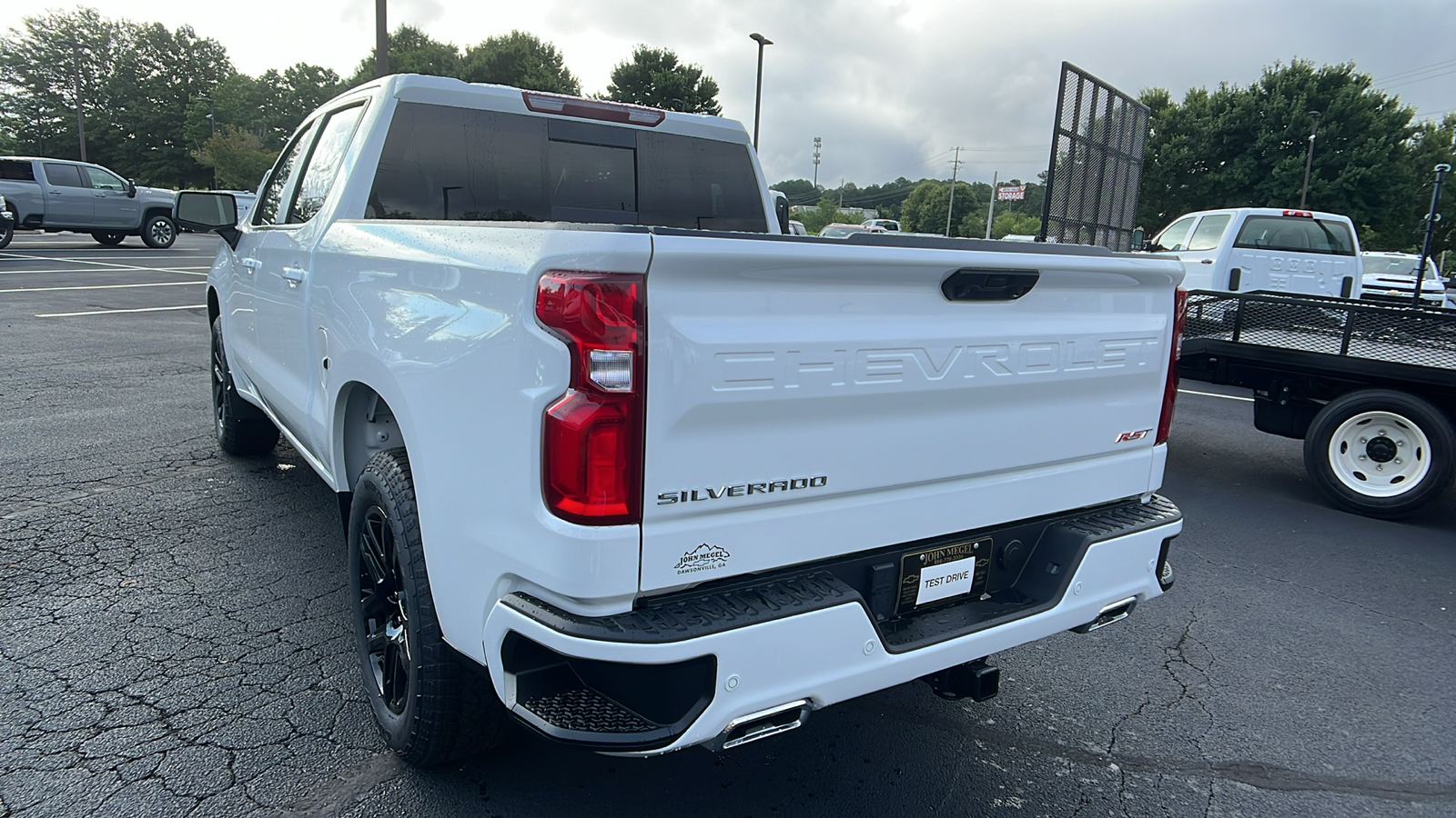 2024 Chevrolet Silverado 1500 RST 8