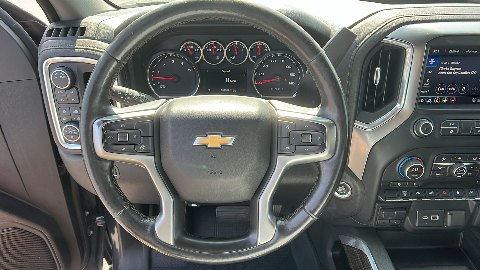 2020 Chevrolet Silverado 3500HD LT 21