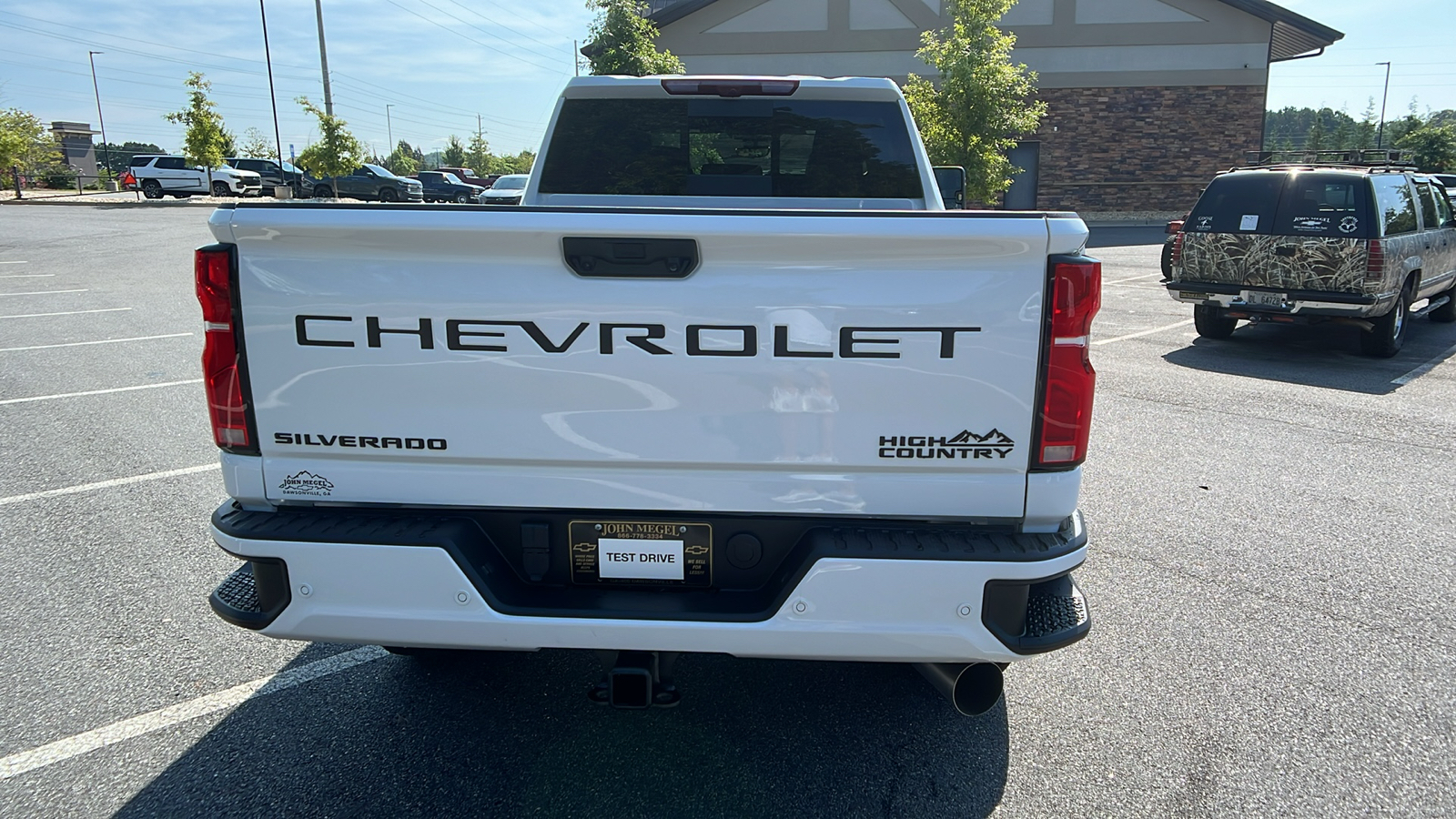 2024 Chevrolet Silverado 3500HD High Country 6