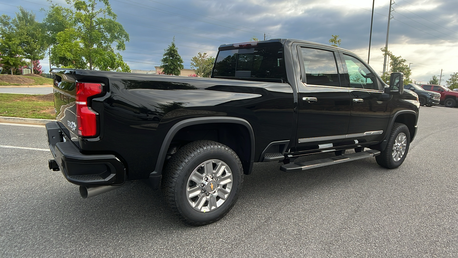 2024 Chevrolet Silverado 3500HD High Country 5