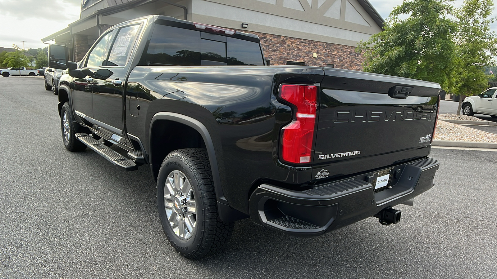 2024 Chevrolet Silverado 3500HD High Country 7