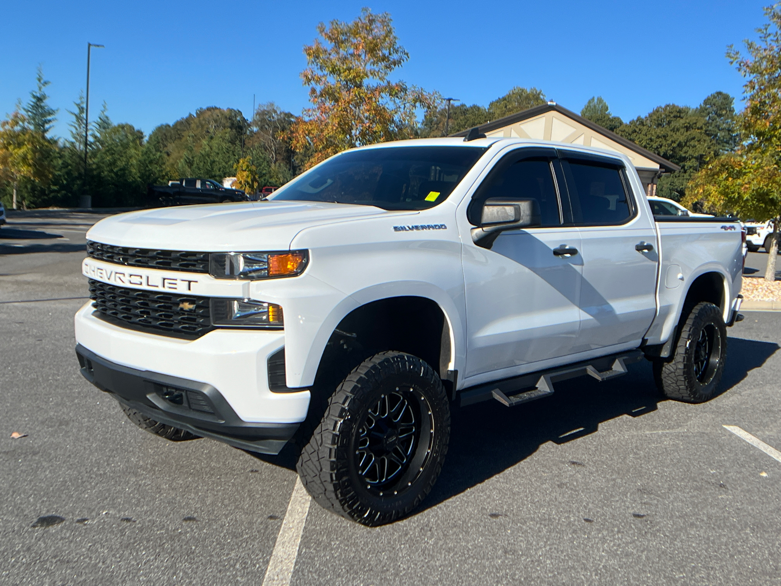 2020 Chevrolet Silverado 1500 Custom 1