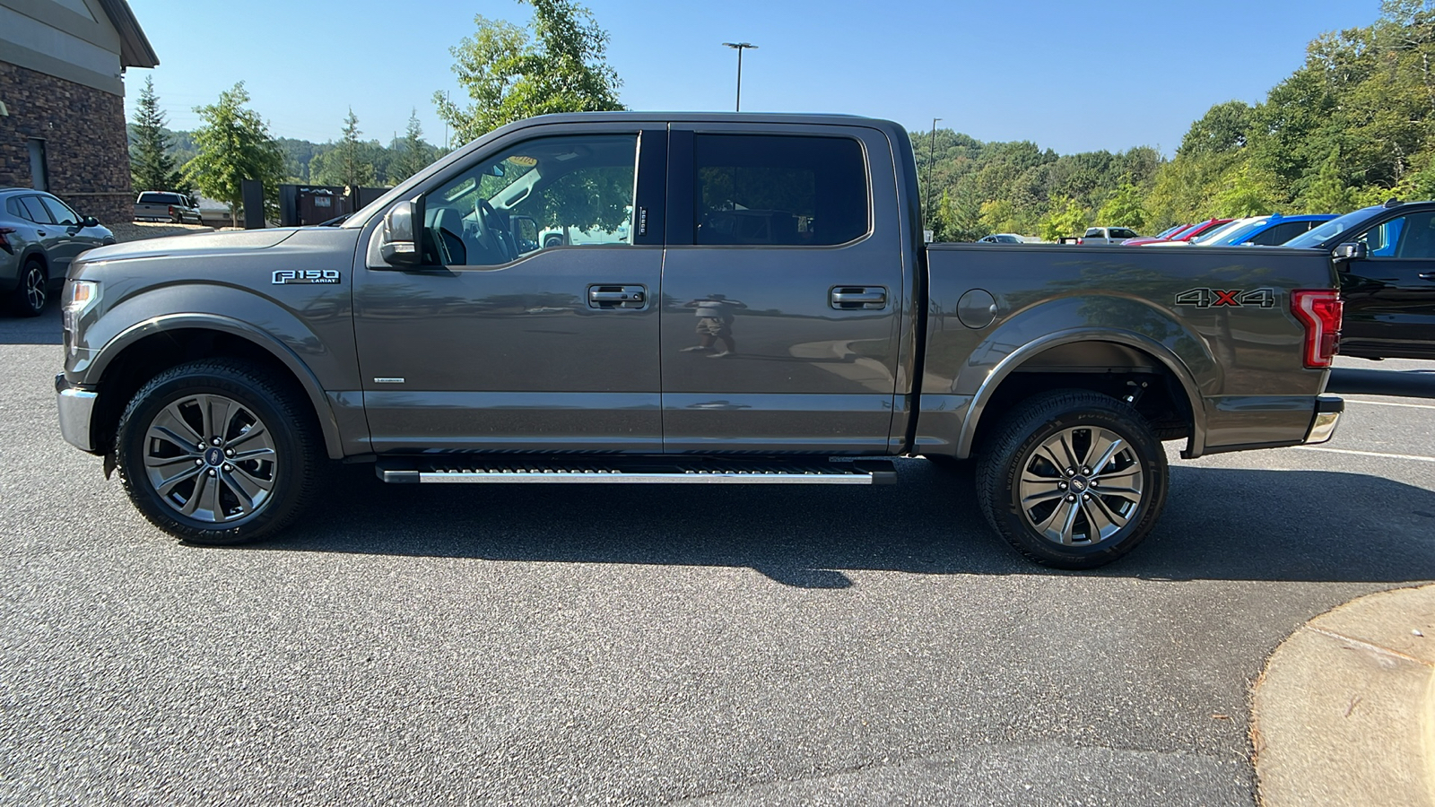 2016 Ford F-150 Lariat 9