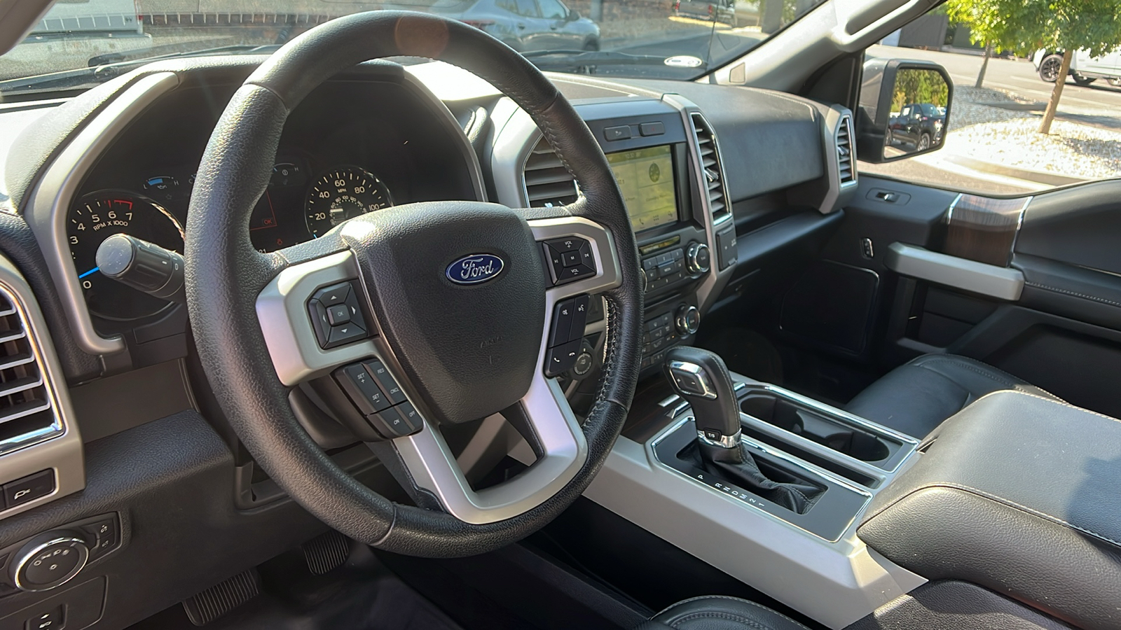 2016 Ford F-150 Lariat 20