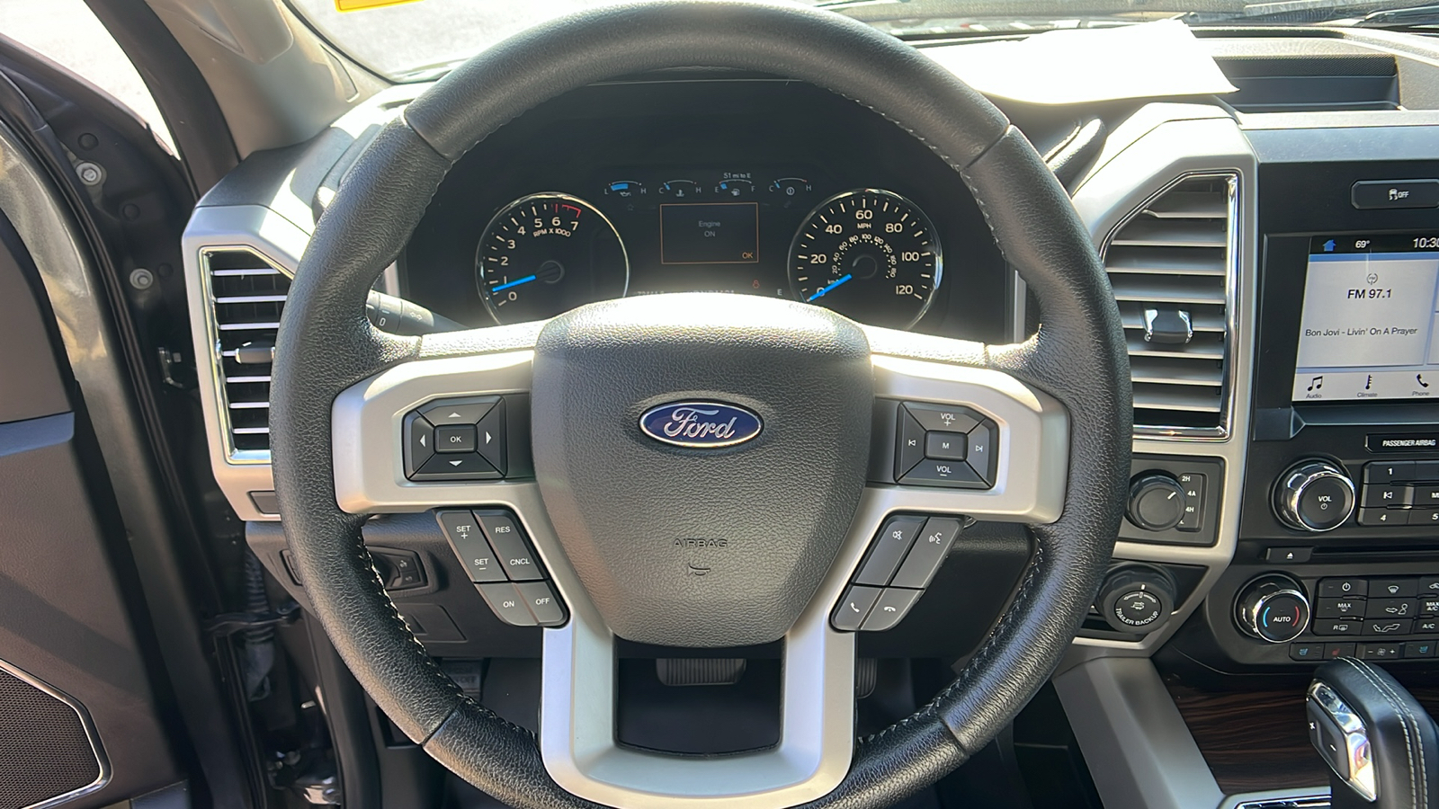 2016 Ford F-150 Lariat 21