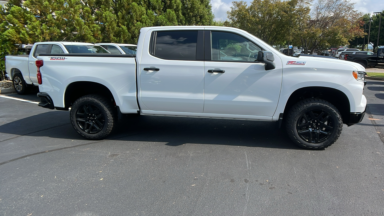 2024 Chevrolet Silverado 1500 LT Trail Boss 5