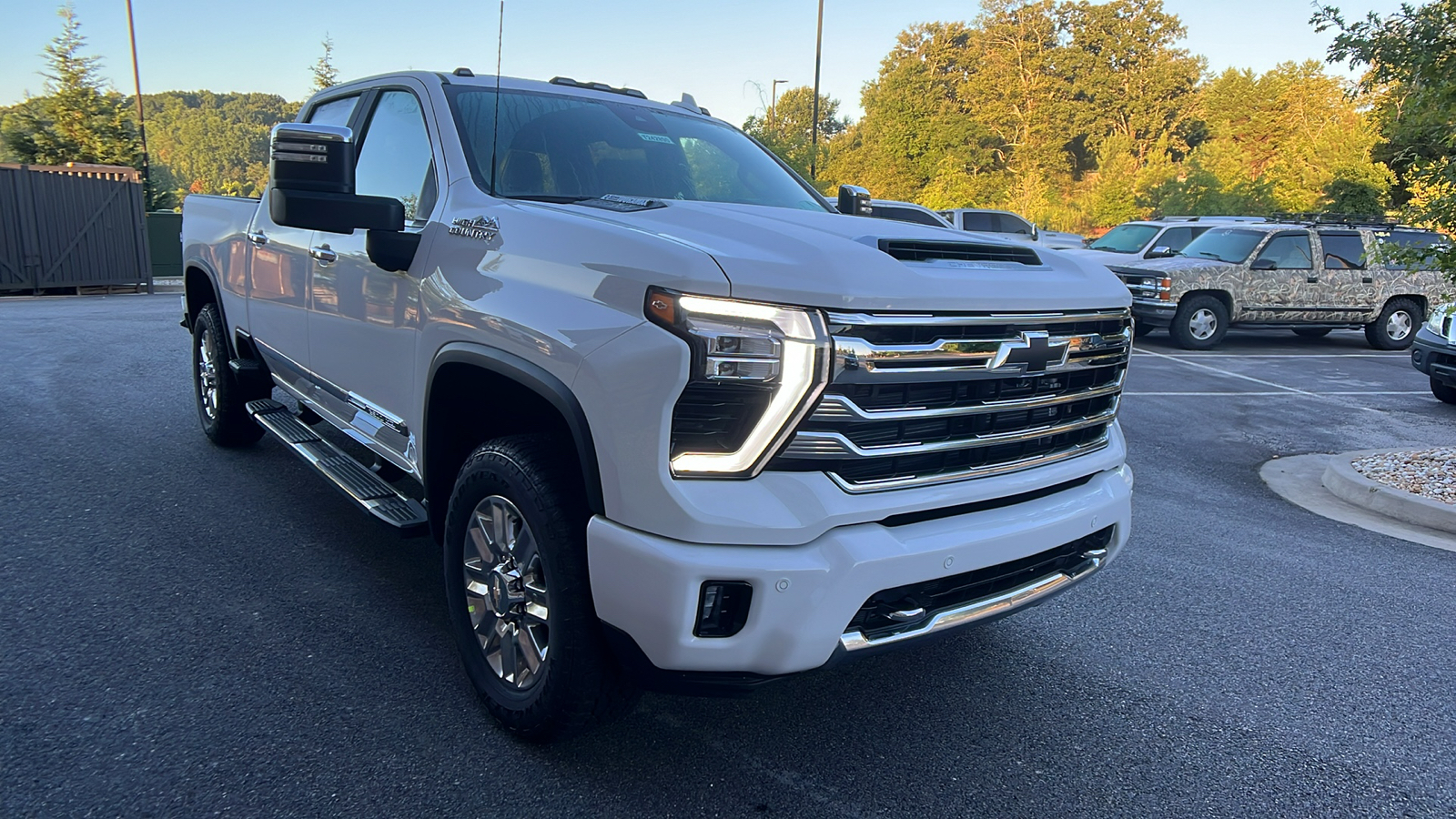 2024 Chevrolet Silverado 2500HD High Country 3