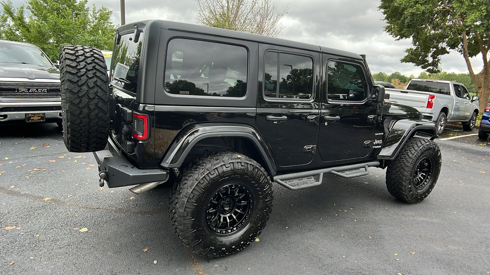 2020 Jeep Wrangler Unlimited Sahara 6