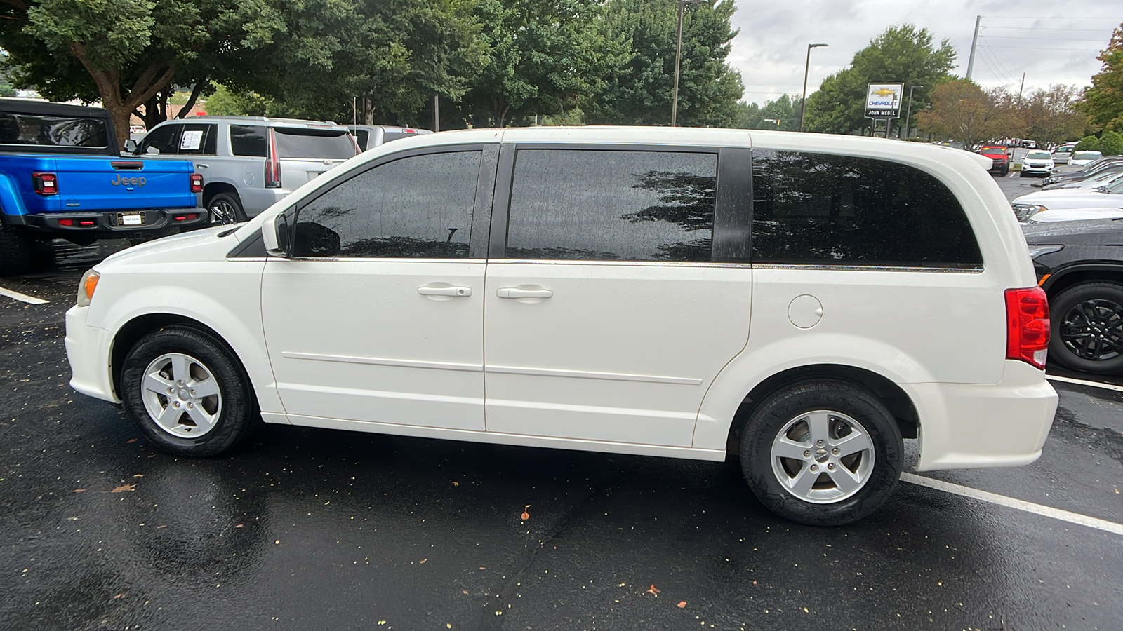 2012 Dodge Grand Caravan Crew 9