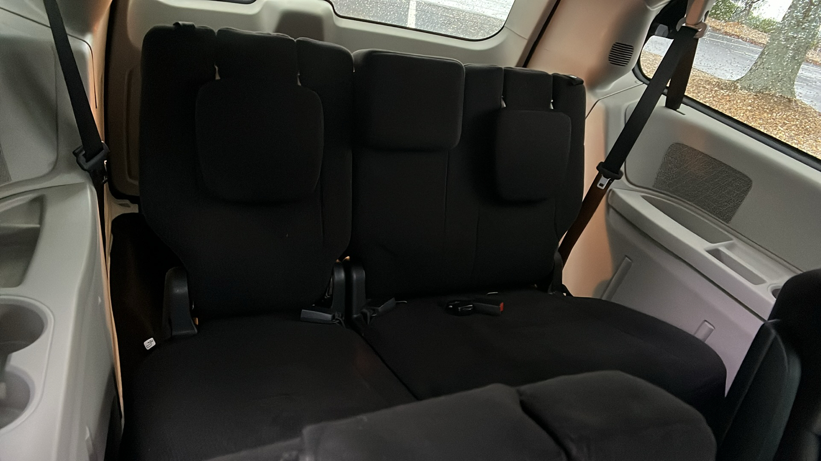 2012 Dodge Grand Caravan Crew 17