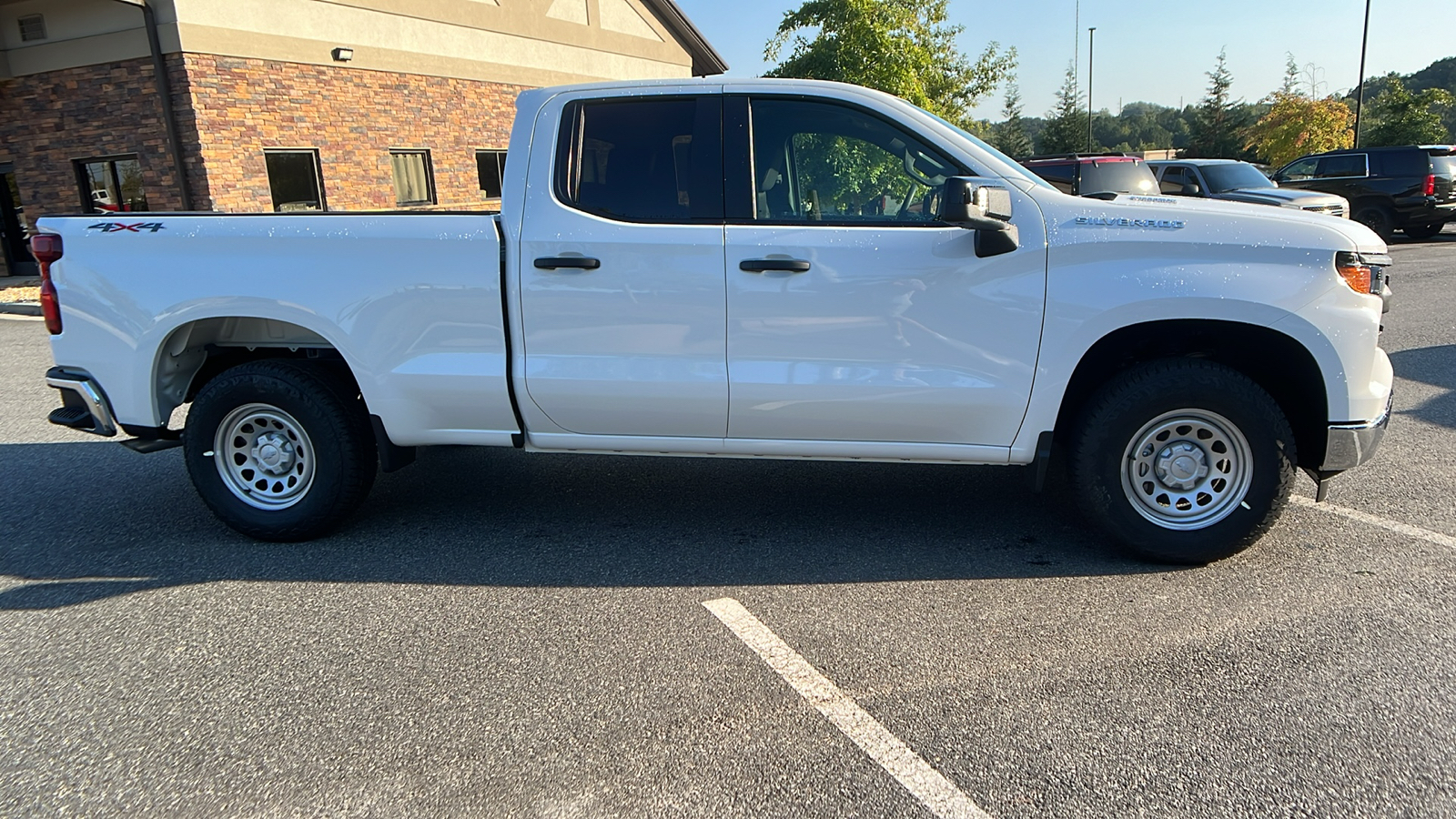 2024 Chevrolet Silverado 1500 Work Truck 5