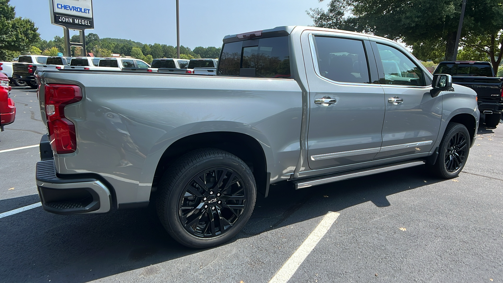 2024 Chevrolet Silverado 1500 High Country 6