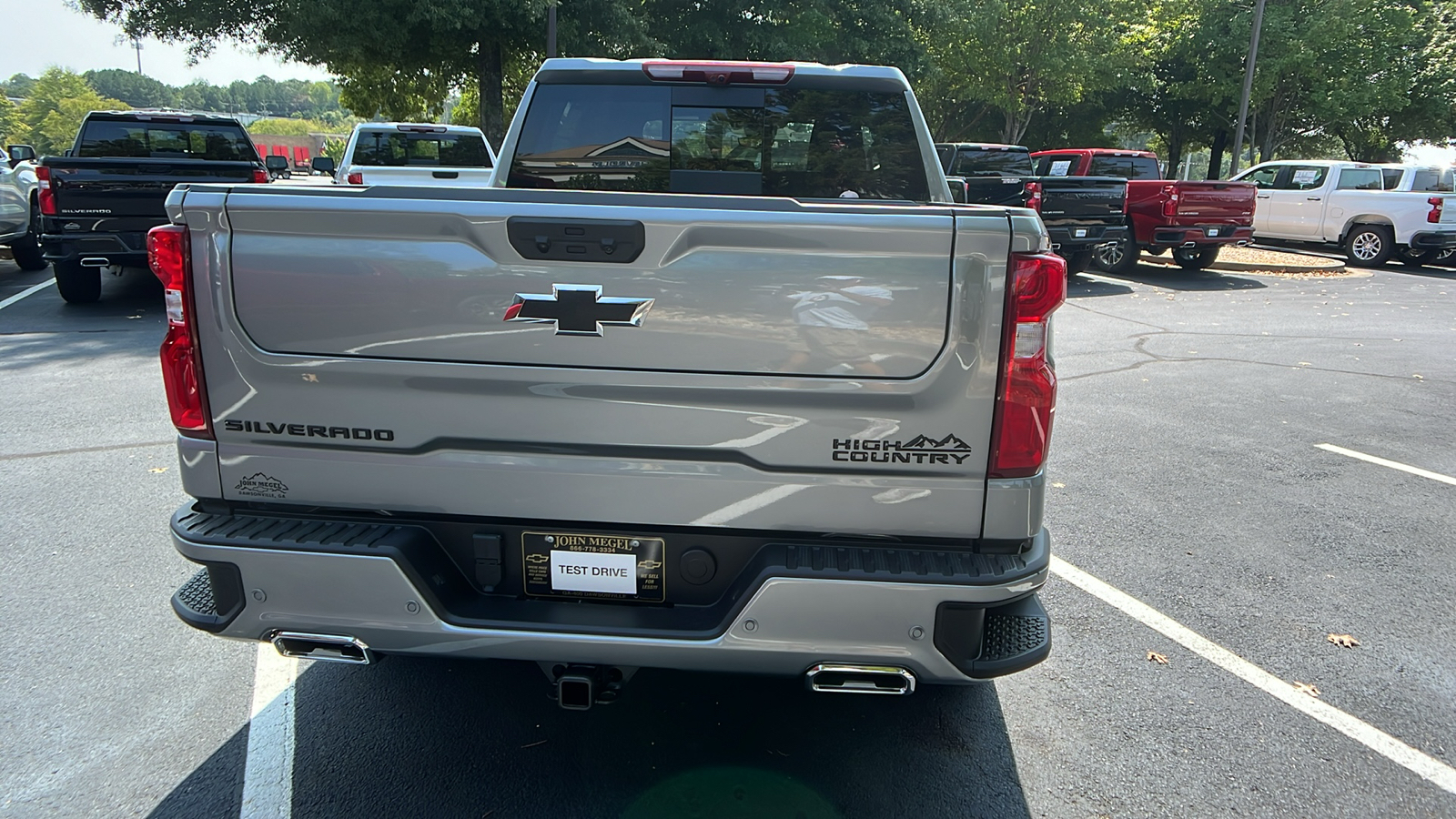 2024 Chevrolet Silverado 1500 High Country 7