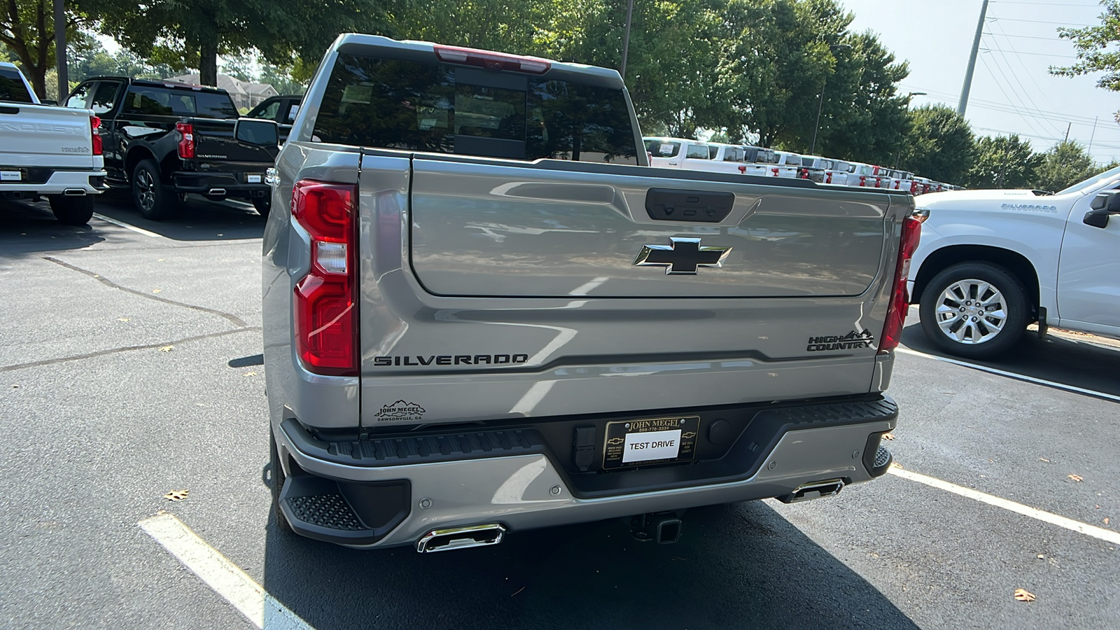 2024 Chevrolet Silverado 1500 High Country 8