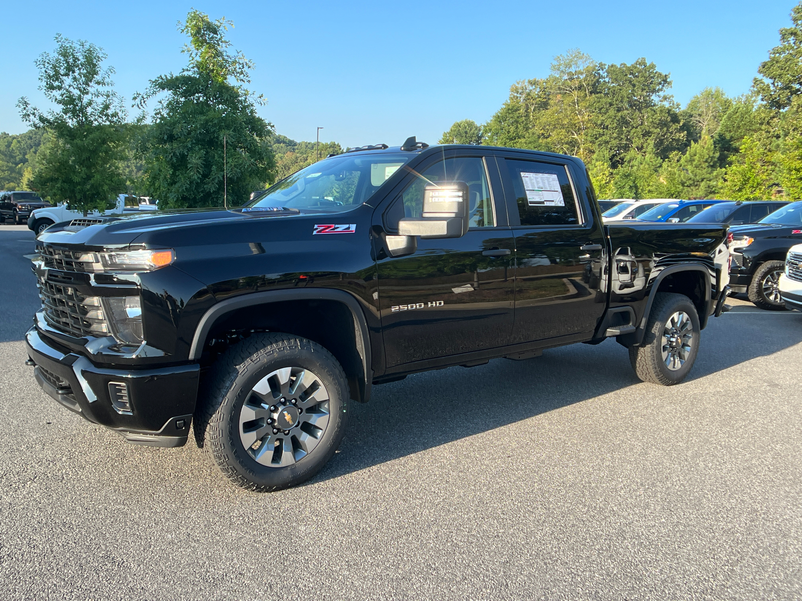 2024 Chevrolet Silverado 2500HD Custom 1