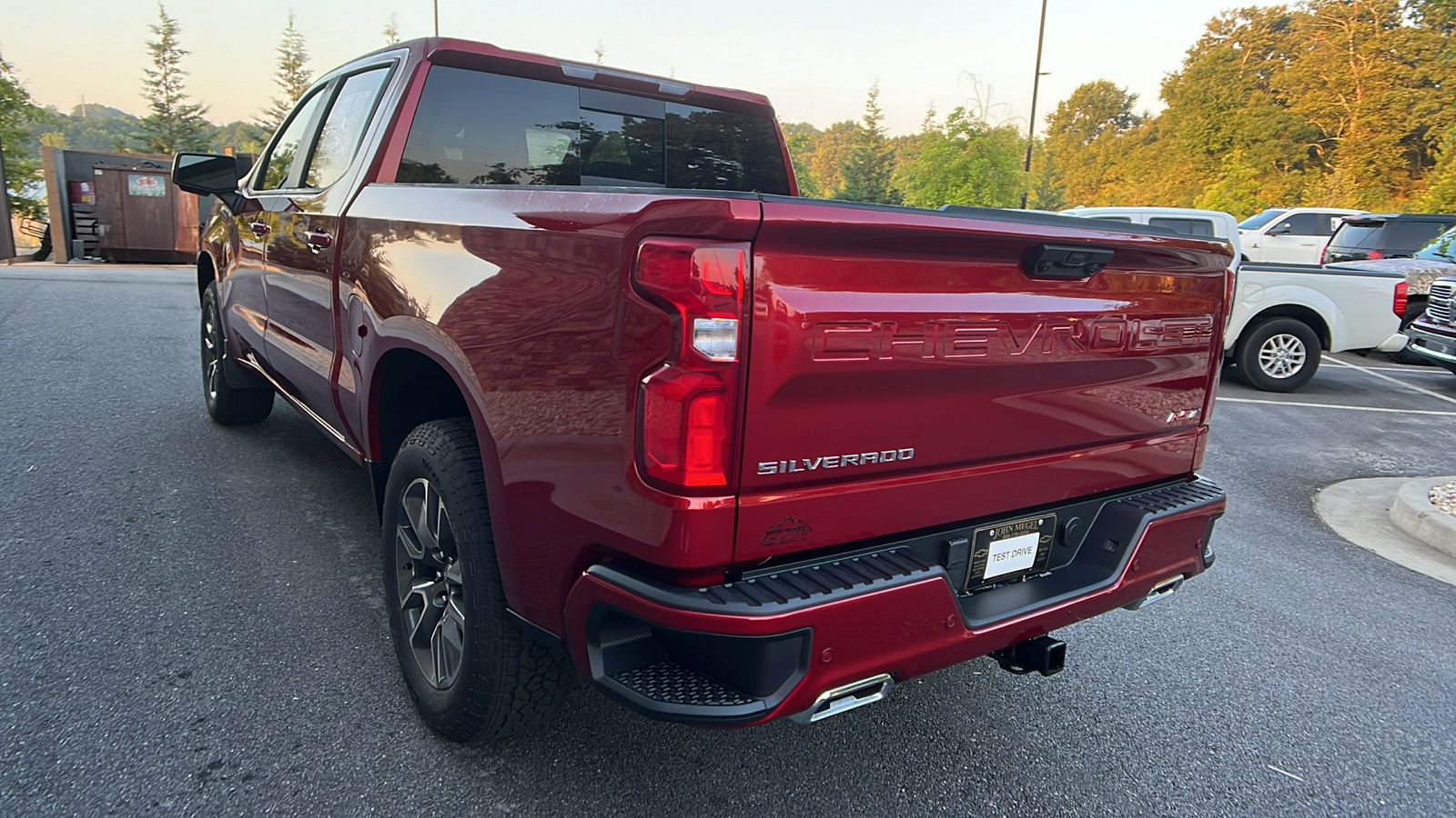 2024 Chevrolet Silverado 1500 RST 8