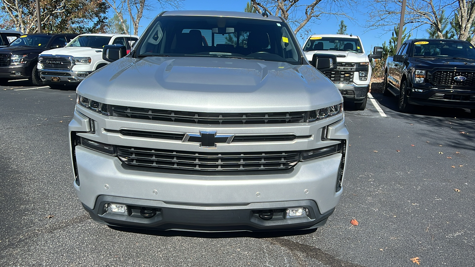 2019 Chevrolet Silverado 1500 RST 3