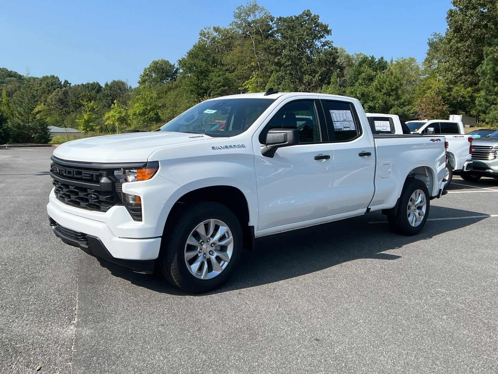 2024 Chevrolet Silverado 1500 Custom 1