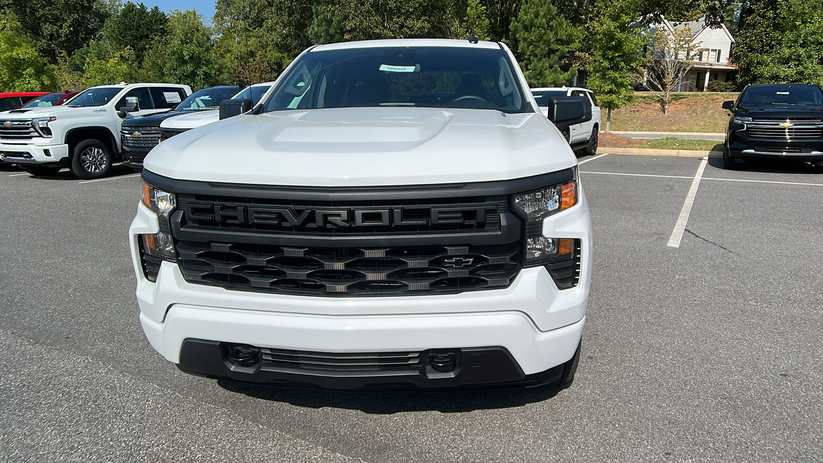 2024 Chevrolet Silverado 1500 Custom 3